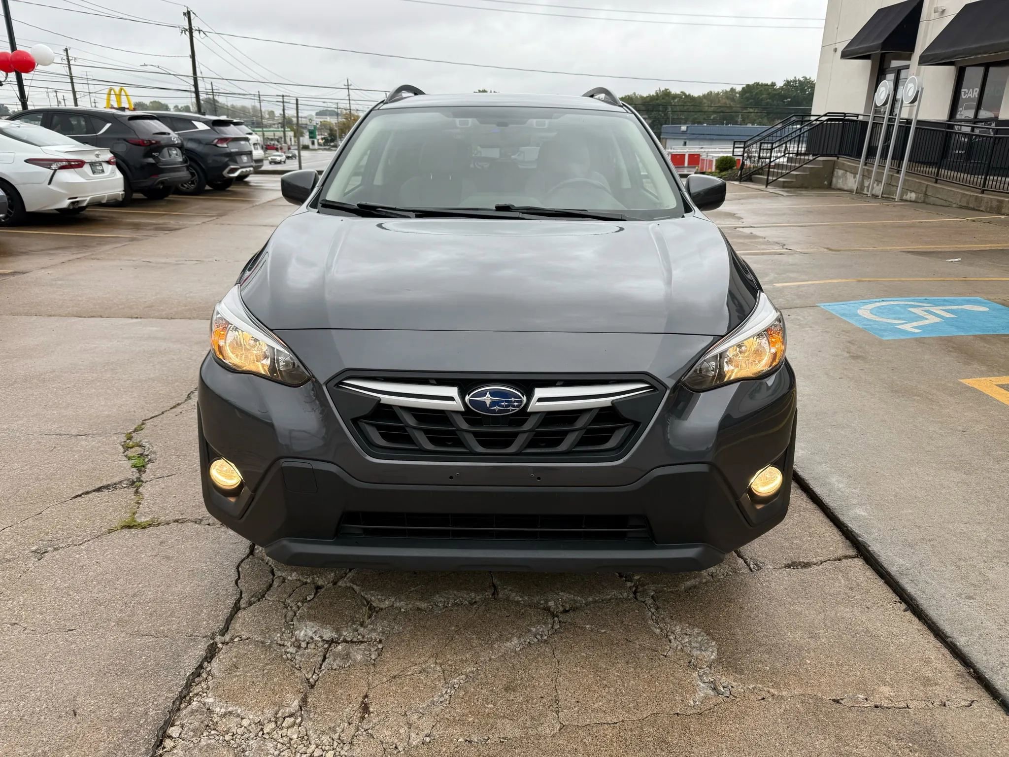 Used 2022 Subaru Crosstrek 2.0i Premium image 4