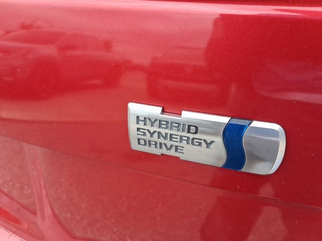 Used 2015 Toyota Prius Three FWD image 9