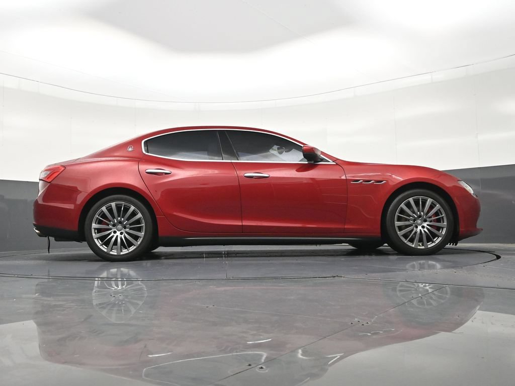 Used 2017 Maserati Ghibli w/ Luxury Package RWD image 27