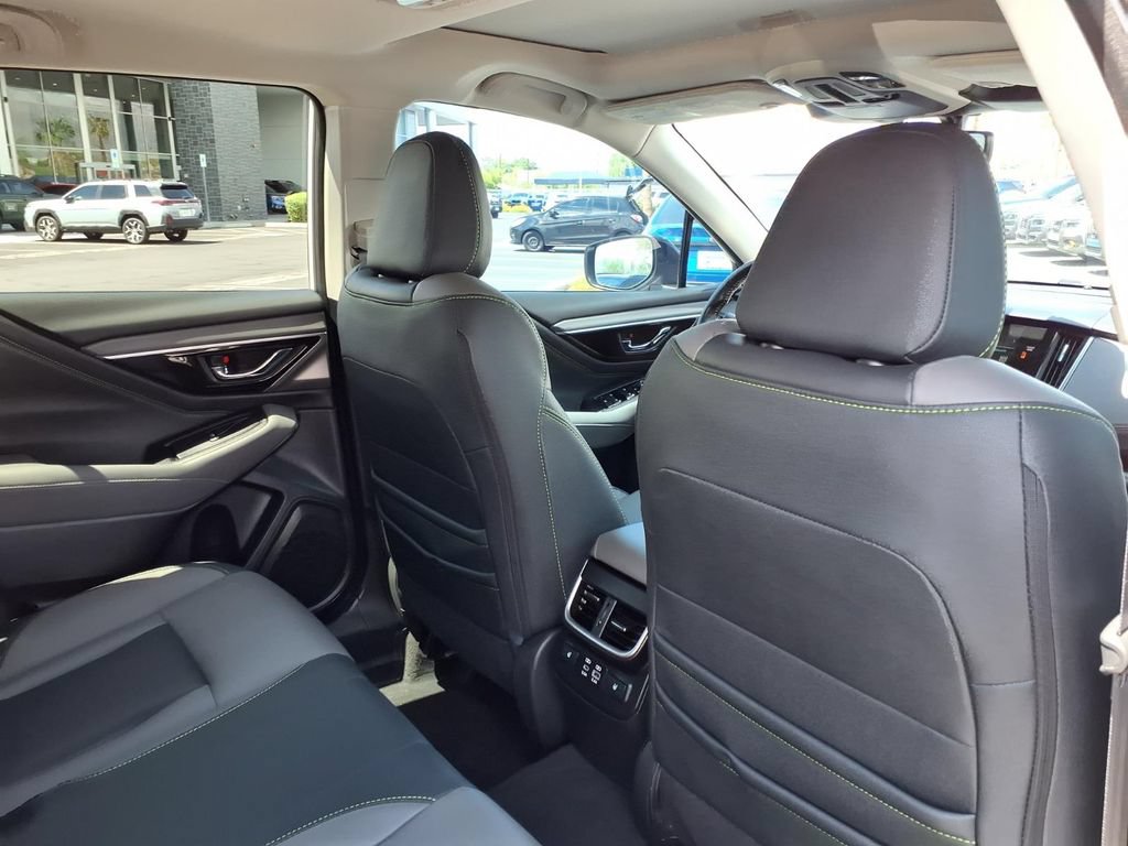 Used 2024 Subaru Outback Onyx Edition XT AWD/4WD image 20