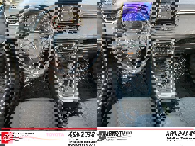 Certified 2024 Toyota RAV4 XLE image 31