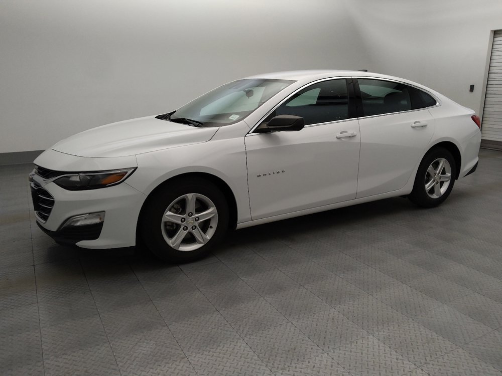 Used 2023 Chevrolet Malibu LS FWD image 2