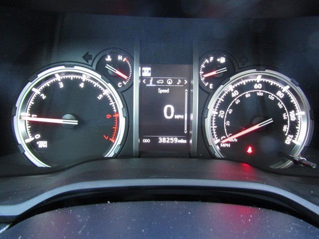 Certified 2023 Toyota 4Runner TRD Off-Road Premium w/ Moonroof Package image 16