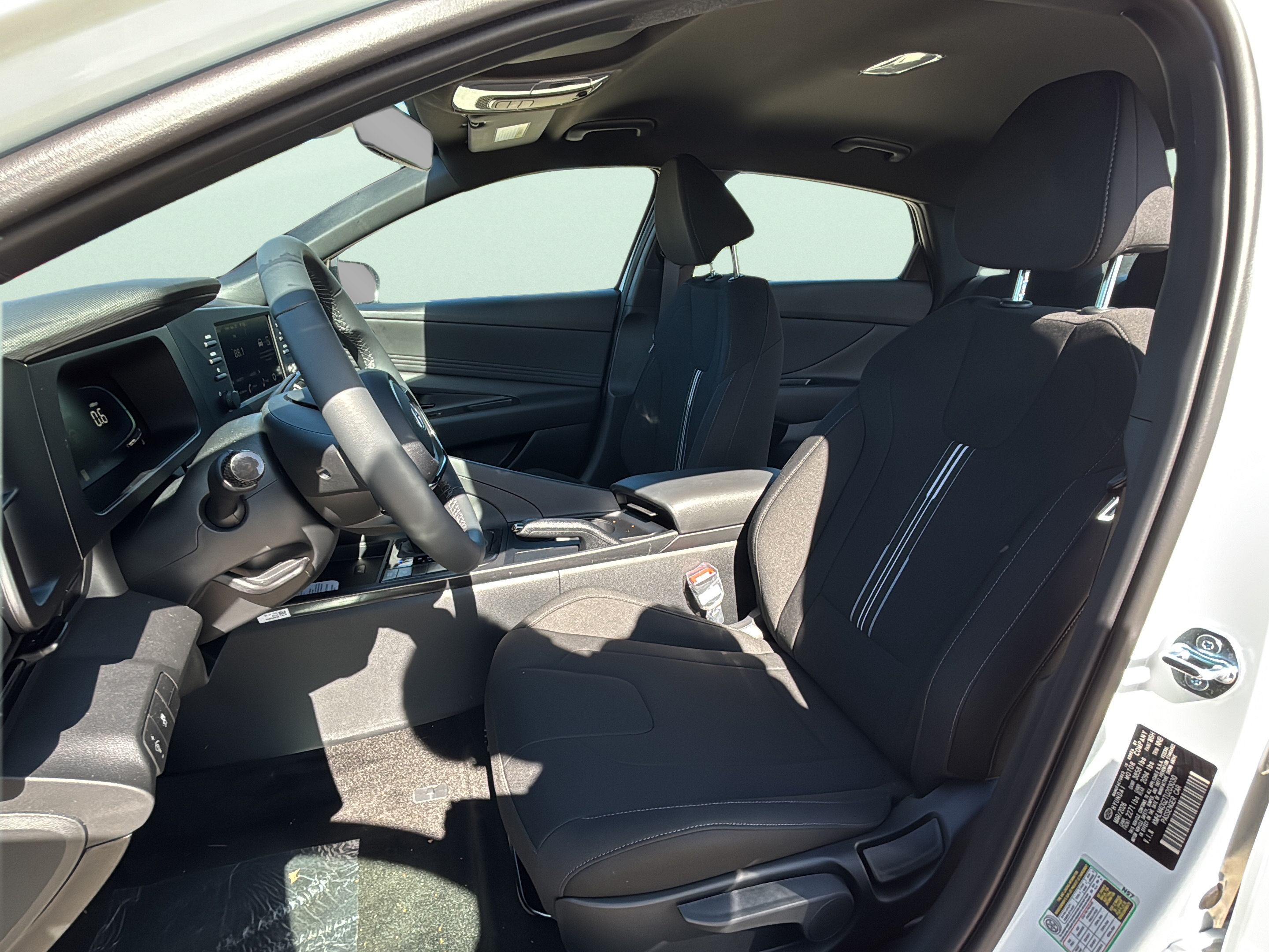 Certified 2026 Hyundai Elantra Sport FWD image 21