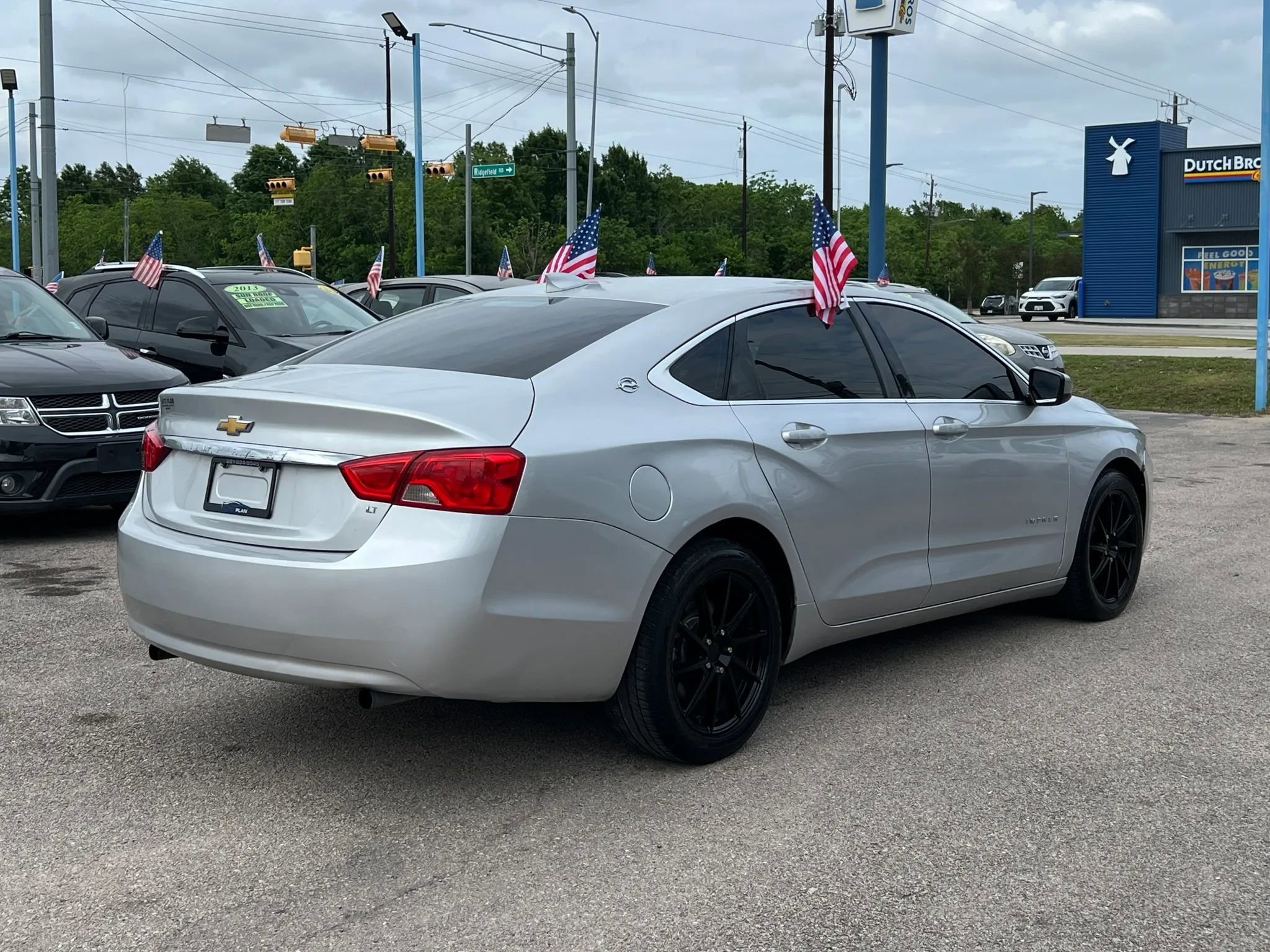 Used 2017 Chevrolet Impala LT FWD image 6
