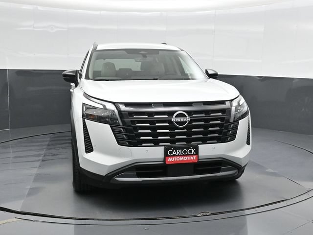 Used 2026 Nissan Pathfinder SL FWD image 7
