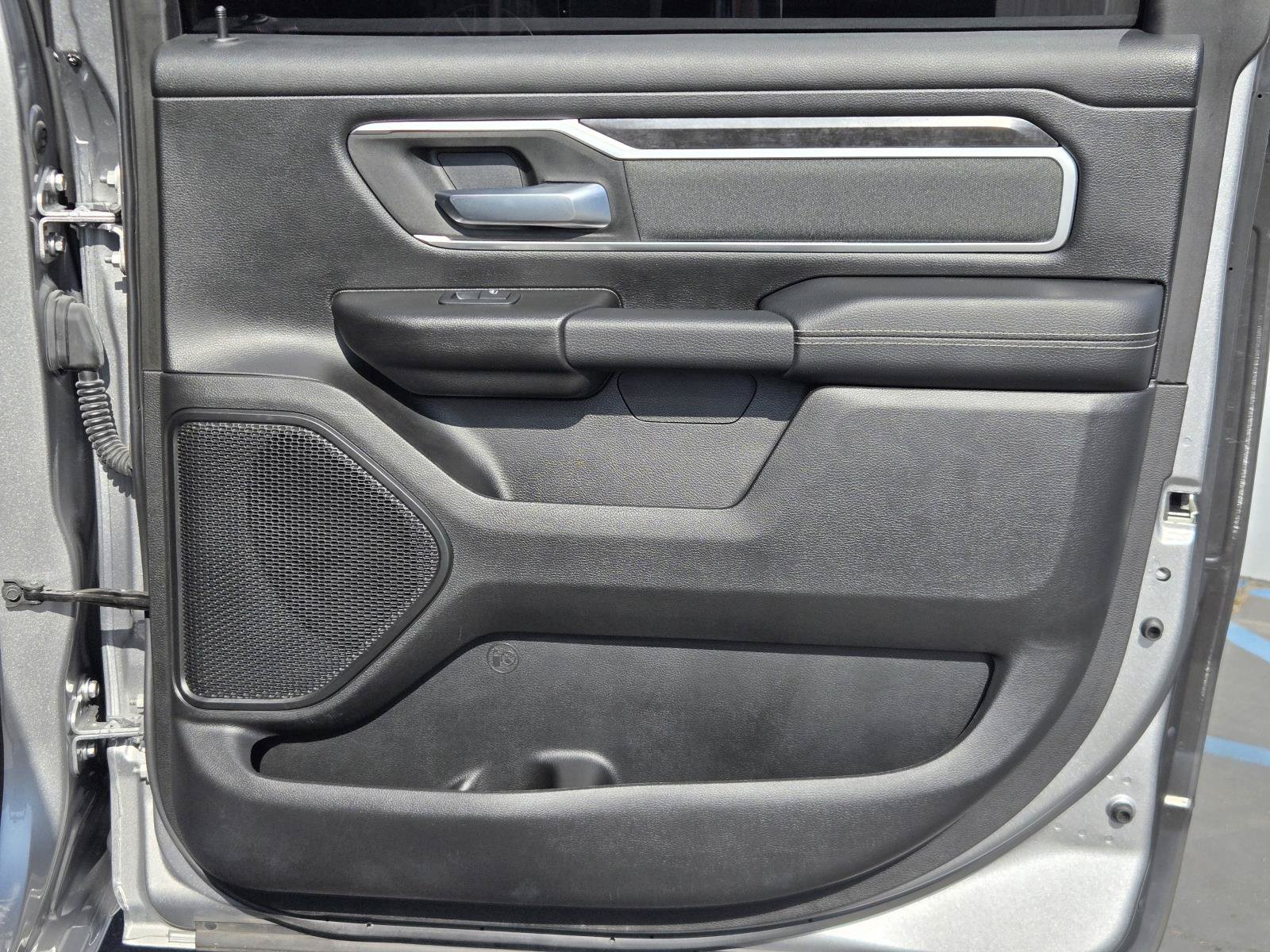 Used 2022 RAM 1500 Big Horn AWD/4WD image 30