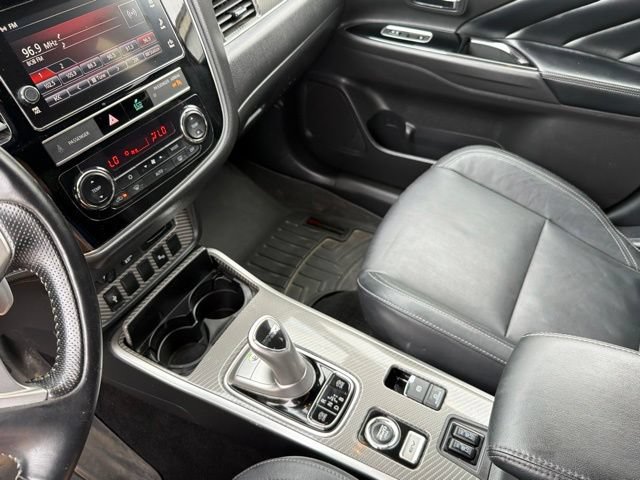Used 2019 Mitsubishi Outlander SEL AWD/4WD image 24