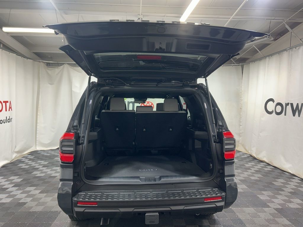 Used 2026 Toyota 4Runner SR5 image 17