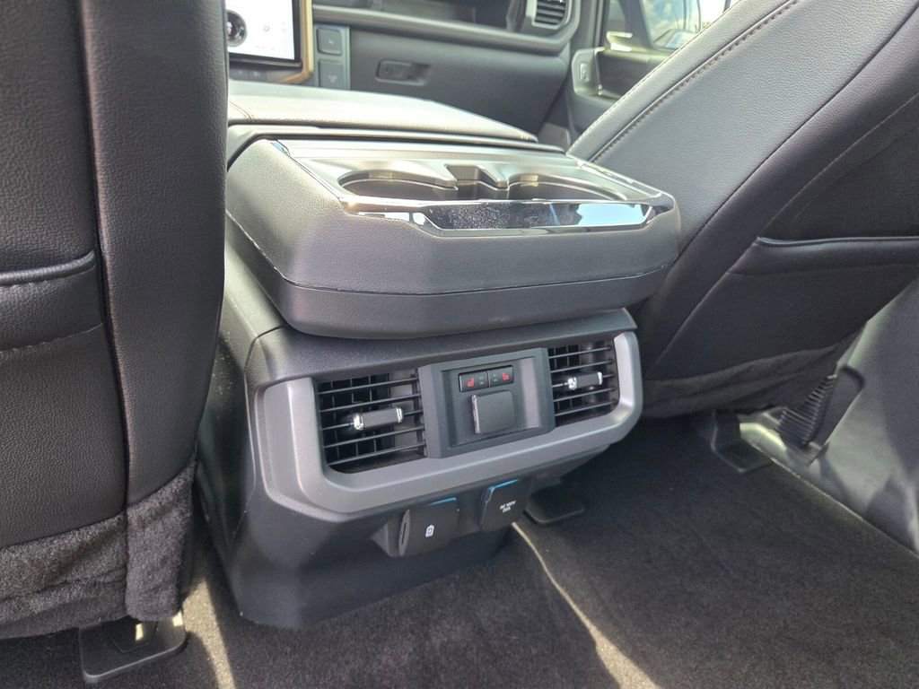 Used 2024 Ford F150 Lightning Lariat AWD/4WD image 9