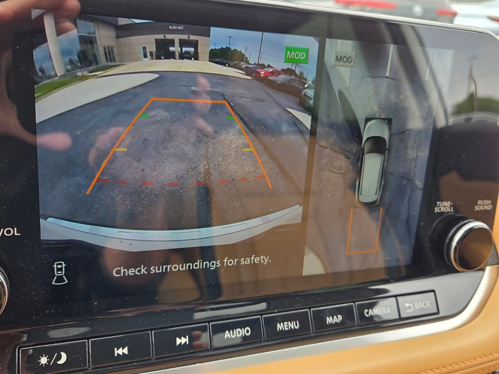 Used 2023 Nissan Rogue Platinum w/ Platinum Premium Package image 22