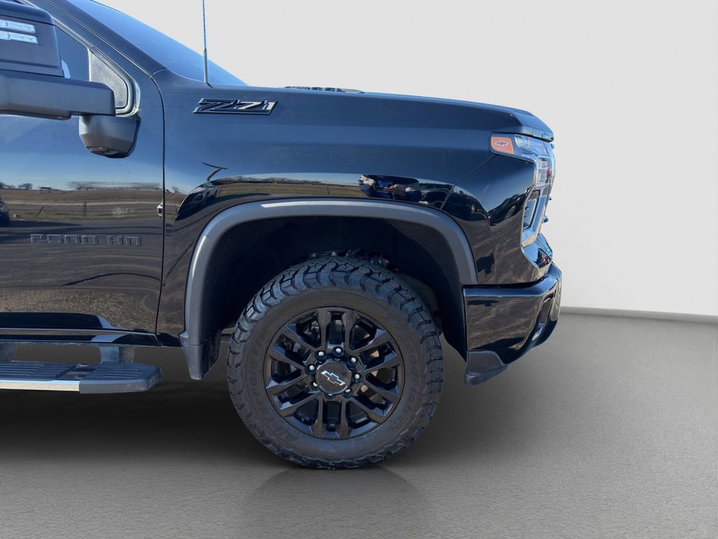 Used 2025 Chevrolet Silverado 2500 LT w/ Trail Boss Package image 36