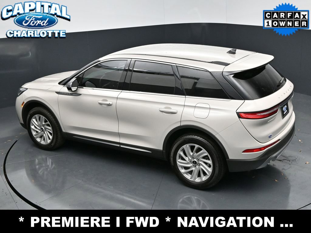 Used 2024 Lincoln Corsair FWD image 28