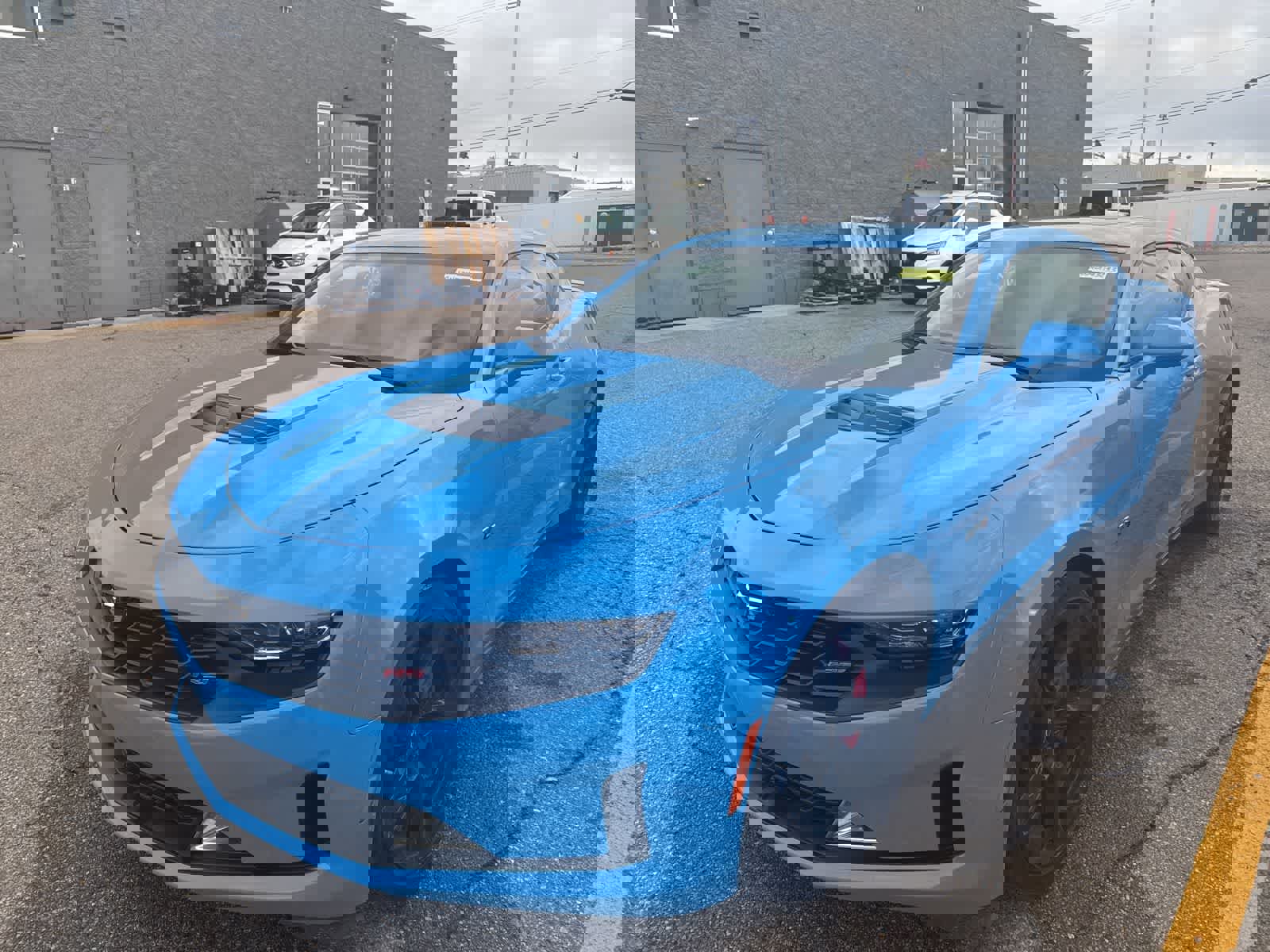 Used 2022 Chevrolet Camaro LT w/ RS Package image 2