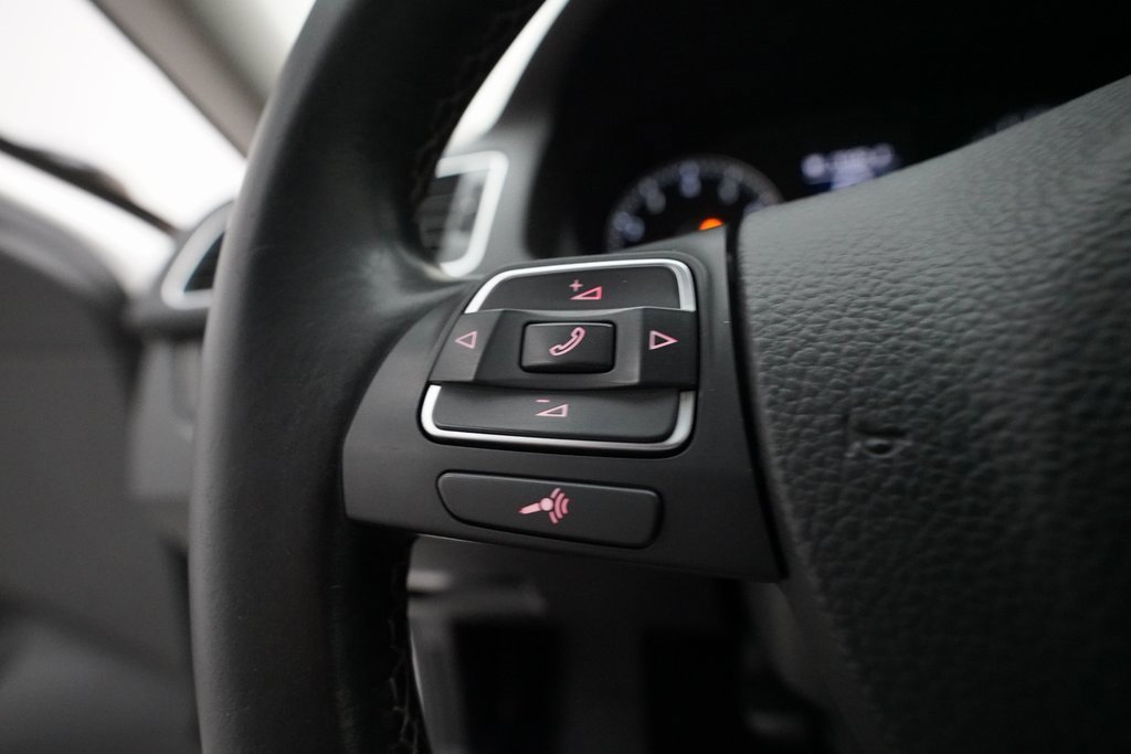 Used 2015 Volkswagen Passat 1.8T Sport image 17