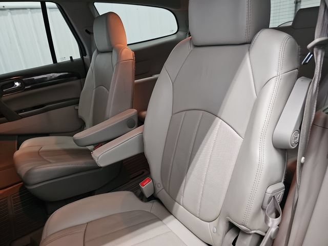 Used 2017 Buick Enclave Leather w/ Trailering Package AWD/4WD image 36