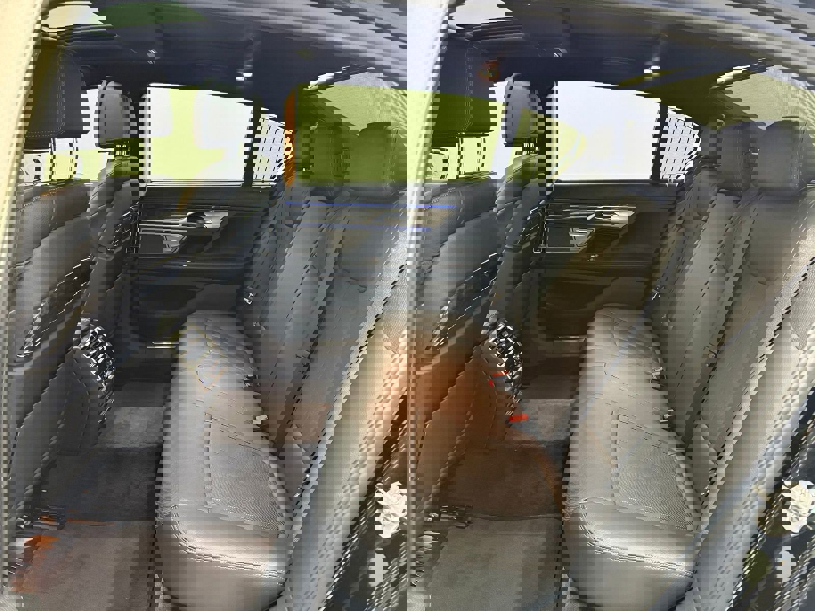 Used 2018 BMW 740e xDrive image 40