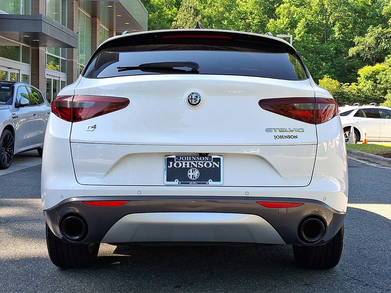Used 2023 Alfa Romeo Stelvio Ti AWD/4WD image 23