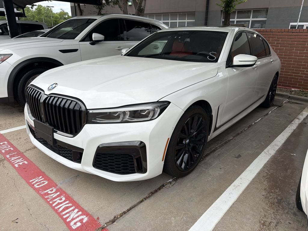 Used 2022 BMW 750i xDrive w/ Executive Package AWD/4WD image 1