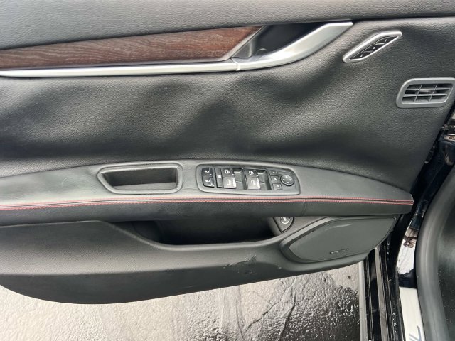 Used 2016 Maserati Ghibli S Q4 AWD/4WD image 14