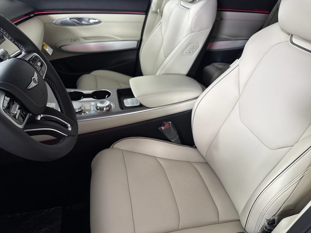 New 2027 Genesis GV70 2.5T Advanced AWD/4WD image 14