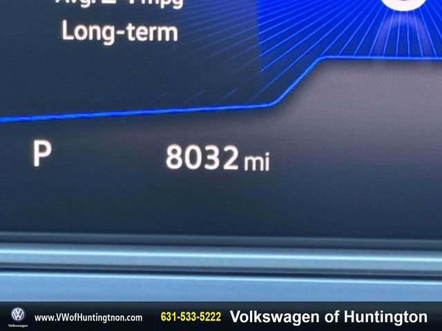 Certified 2025 Volkswagen Taos SE w/ Panoramic Sunroof Package image 27