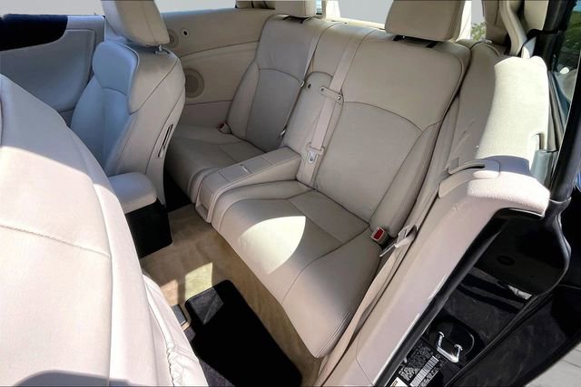 Used 2010 Lexus IS 250C RWD image 23