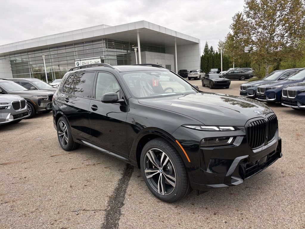 New 2026 BMW X7 xDrive40i w/ M Sport Package image 1