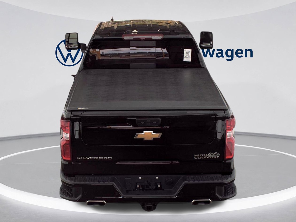 Used 2026 Chevrolet Silverado 1500 High Country w/ High Country Premium Package AWD/4WD image 6