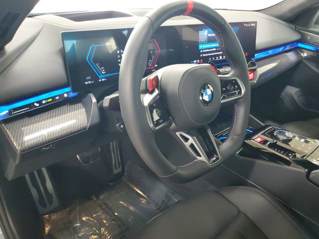 Used 2025 BMW M5 w/ Carbon Package image 13