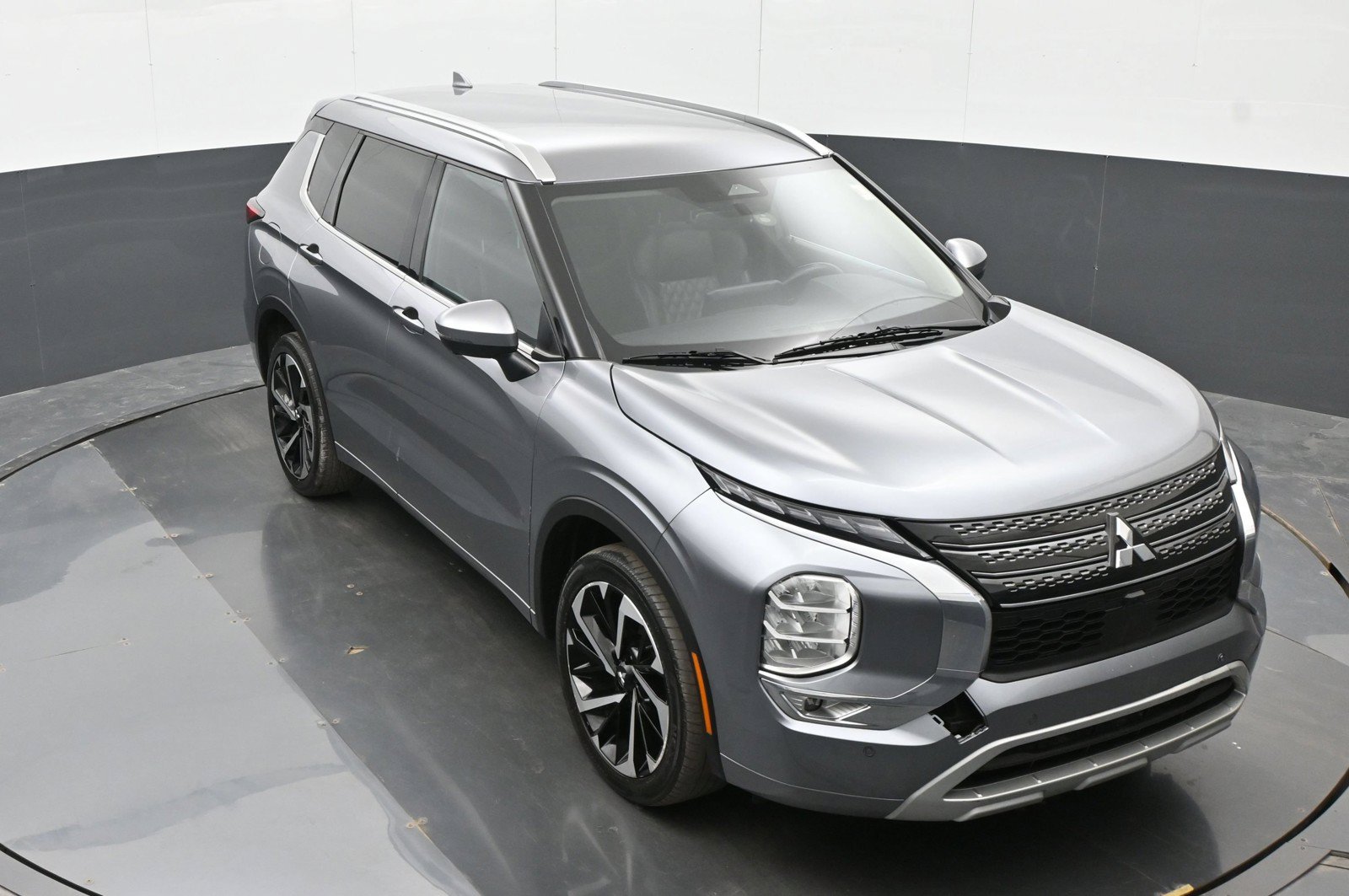 Used 2022 Mitsubishi Outlander SEL FWD image 32