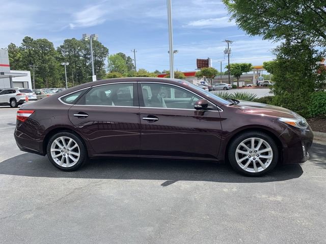 Used 2014 Toyota Avalon Limited FWD image 9