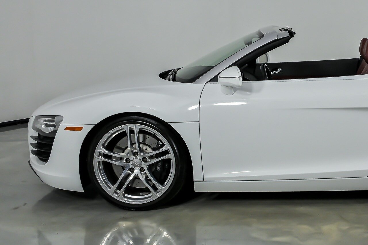Used 2011 Audi R8 V8 AWD/4WD image 6