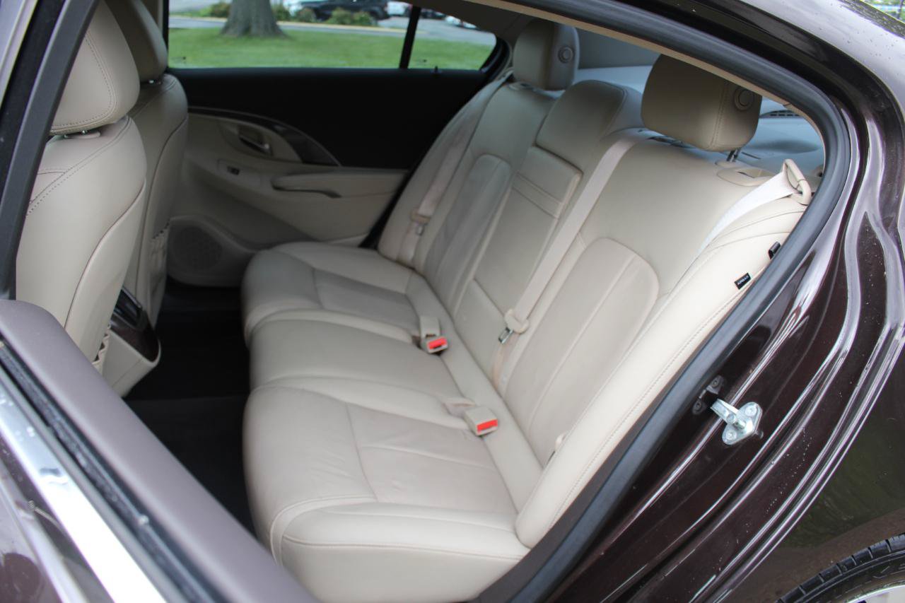 Used 2015 Buick LaCrosse Leather FWD image 33