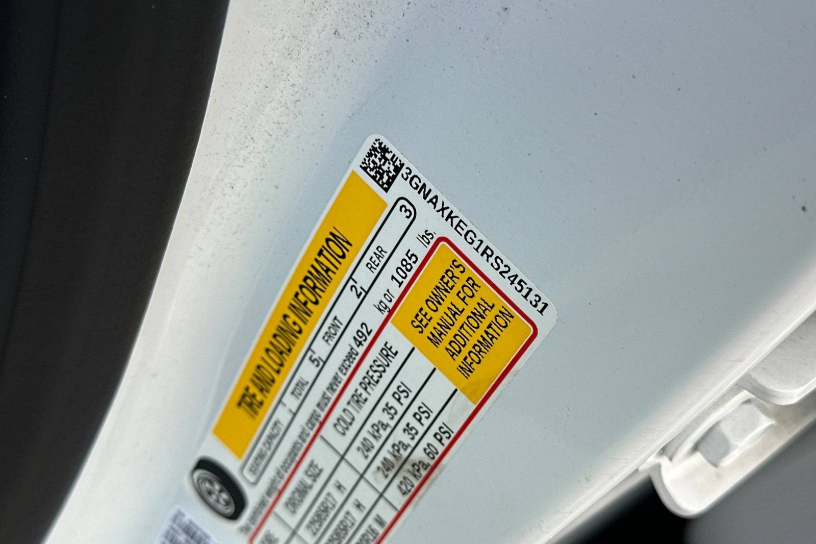 Used 2024 Chevrolet Equinox LT FWD image 39