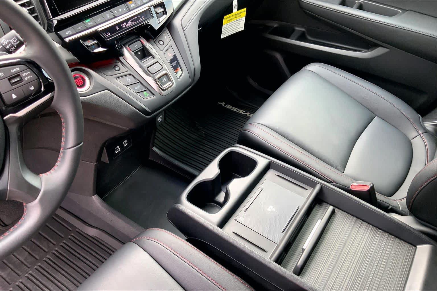 Used 2026 Honda Odyssey Sport-L image 17
