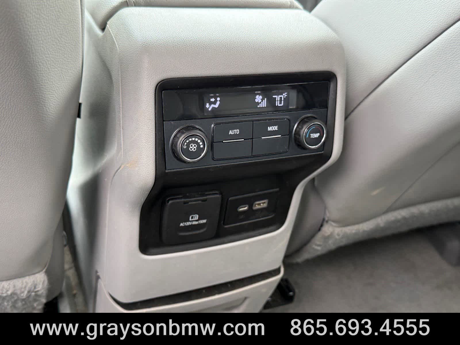 Used 2021 GMC Acadia SLT AWD/4WD image 20