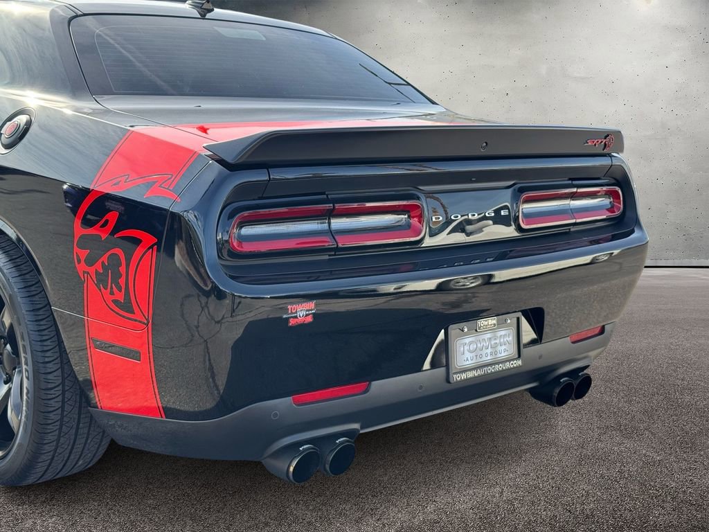 Used 2022 Dodge Challenger SRT Hellcat image 5