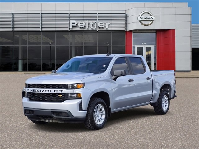 Used 2022 Chevrolet Silverado 1500 Custom image 3
