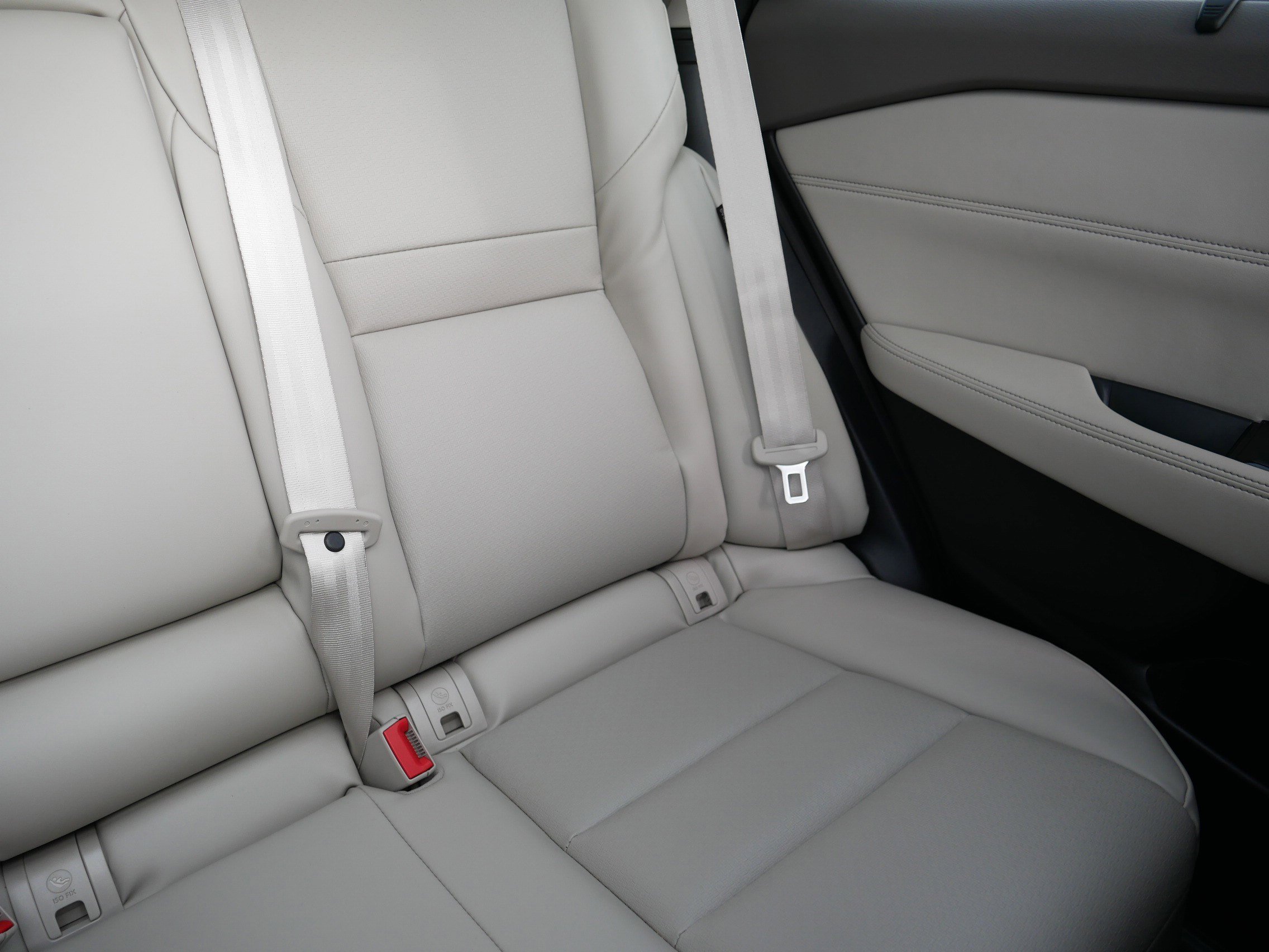 Used 2023 Nissan Rogue SV w/ SV Premium B Package image 14