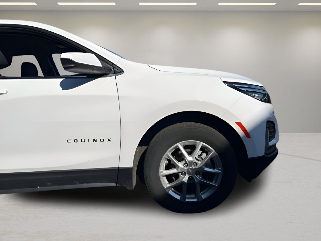 Used 2024 Chevrolet Equinox LT AWD/4WD image 26