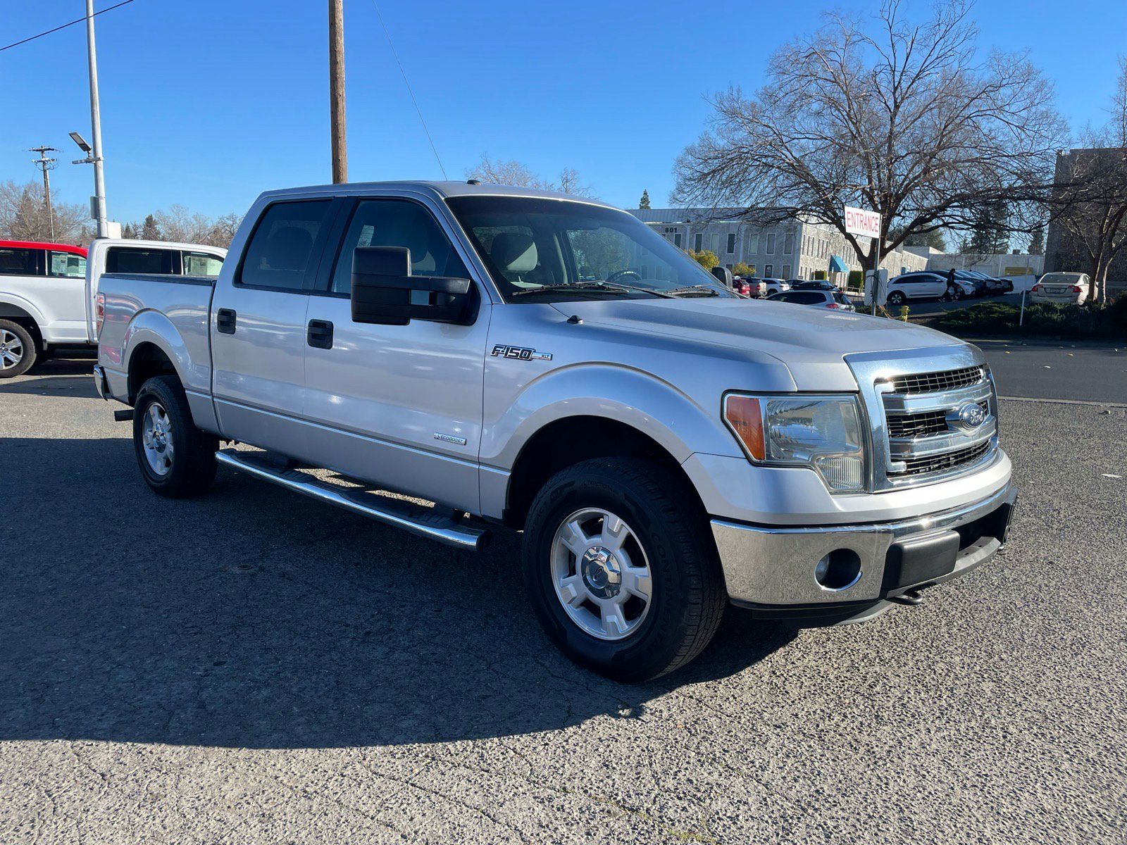 Used 2013 Ford F150 XLT w/ Mid Equipment Group image 2