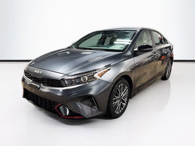 Used 2023 Kia Forte GT-Line FWD image 3