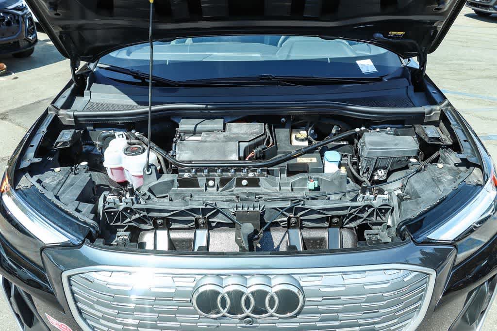 Used 2023 Audi Q4 e-tron Premium AWD/4WD image 25