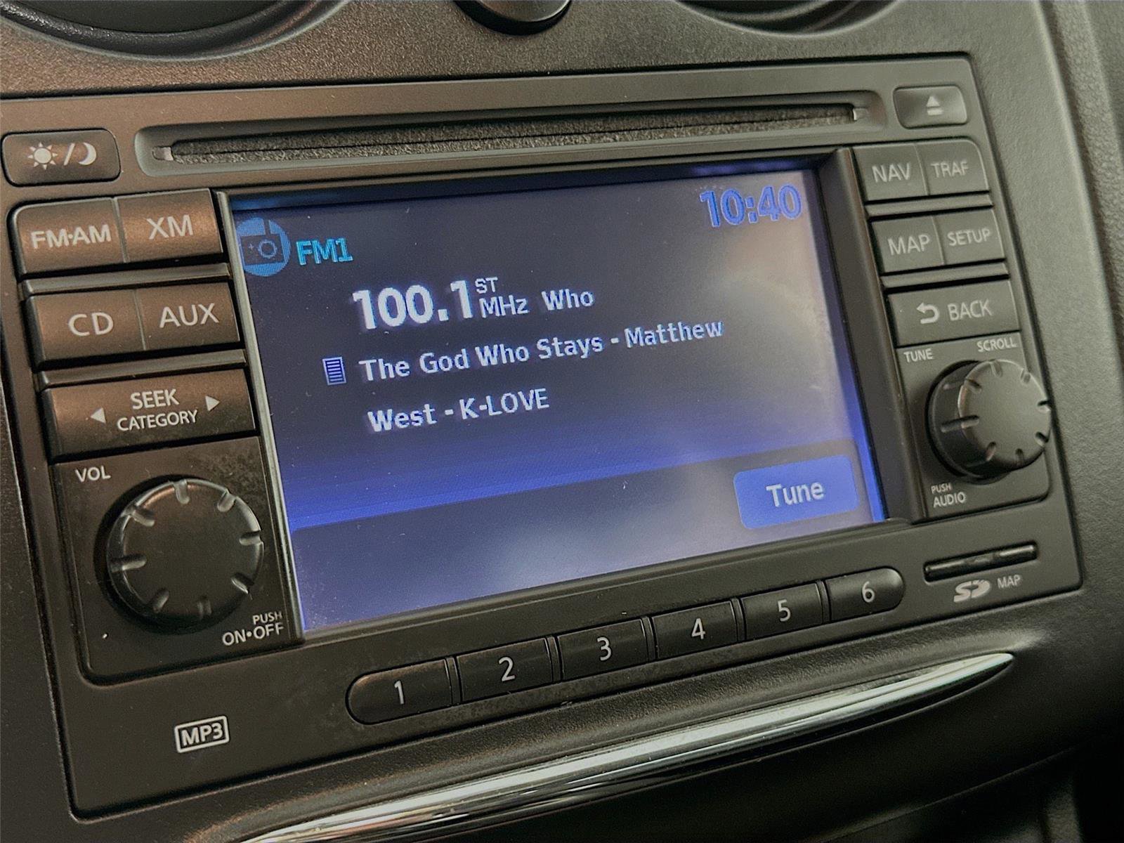 Used 2011 Nissan Rogue SV w/ SL Pkg image 14