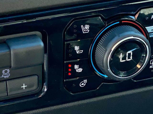 Certified 2025 Chevrolet Silverado 1500 High Country image 21