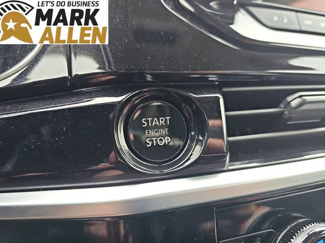 Used 2025 Nissan Pathfinder SV AWD/4WD image 16