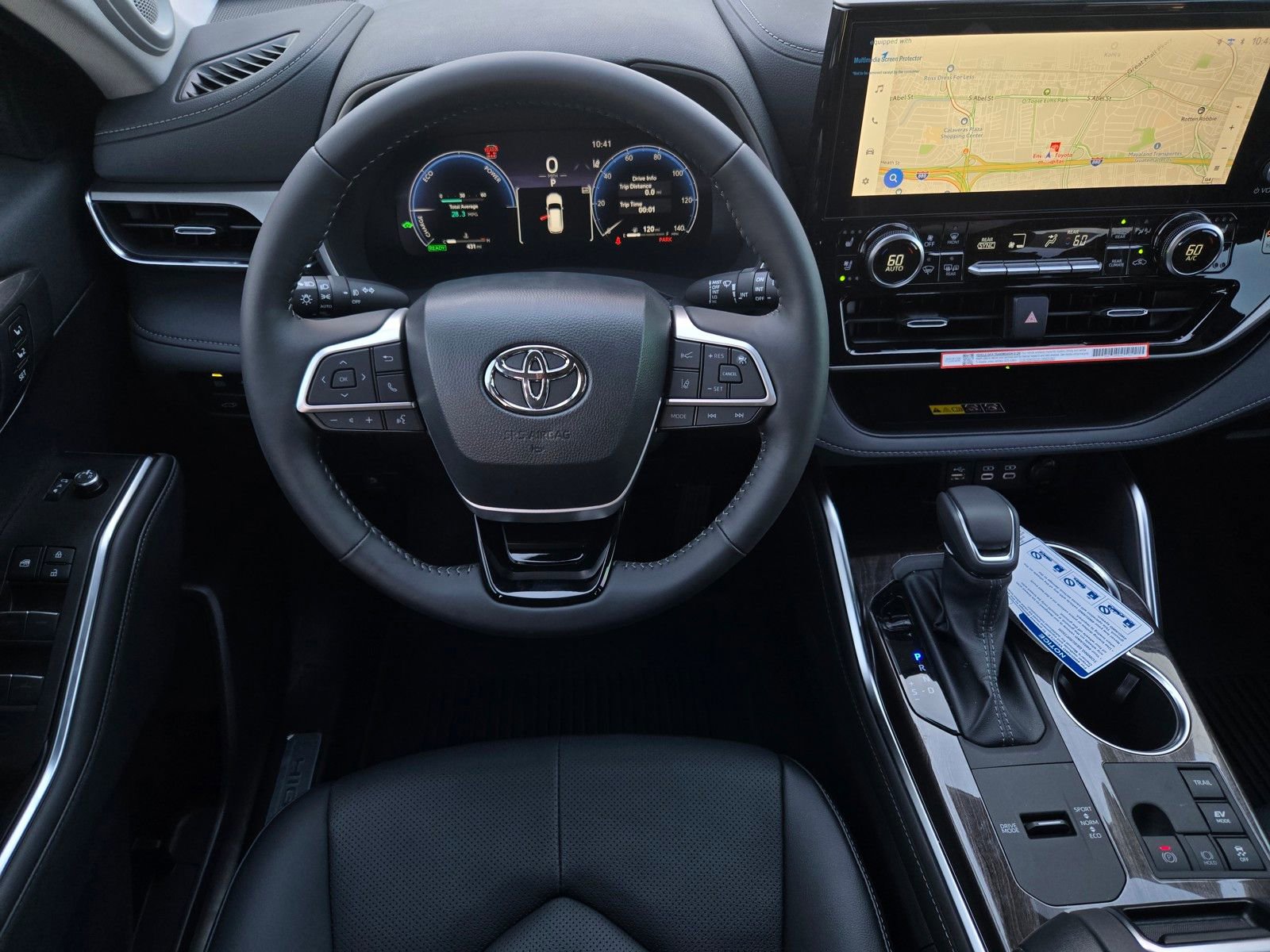 Certified 2026 Toyota Highlander Limited AWD/4WD image 13
