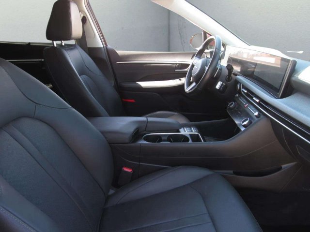 Used 2026 Hyundai Sonata Limited FWD image 9