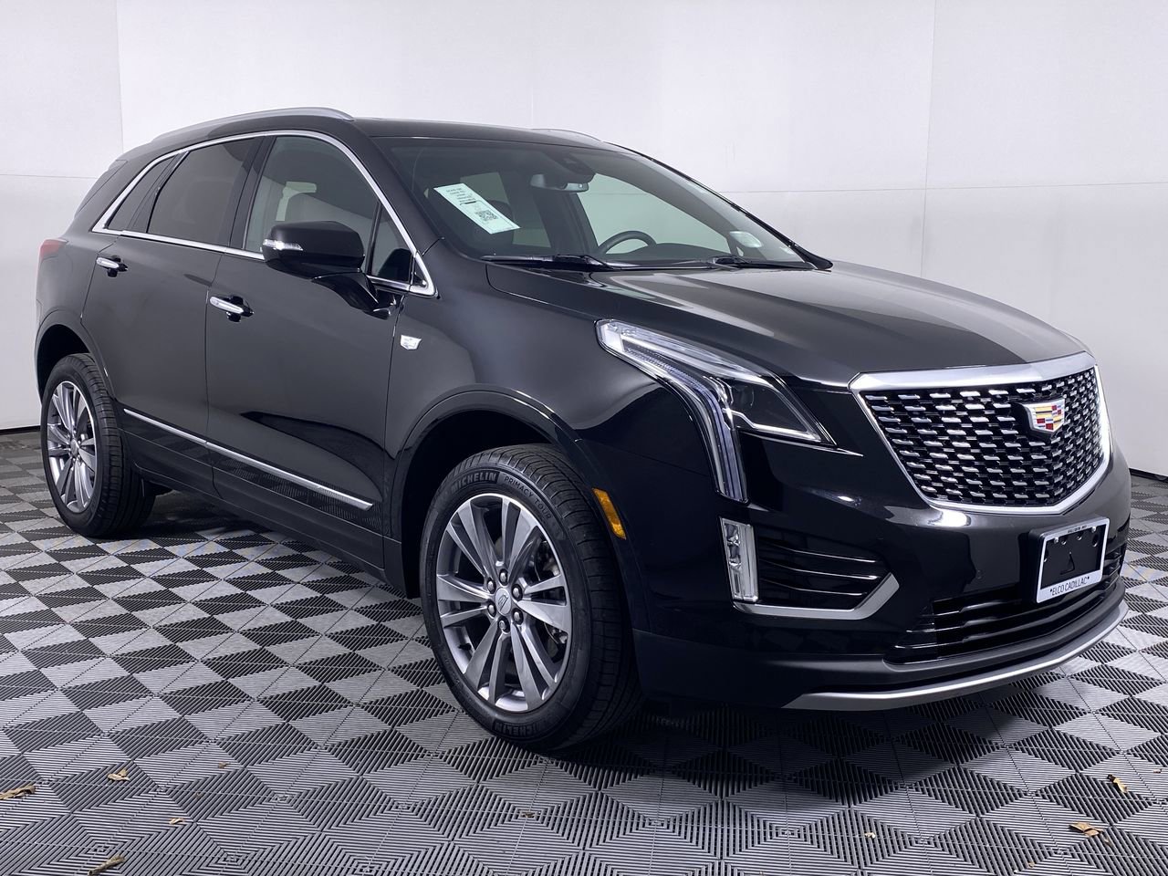 Certified 2025 Cadillac XT5 Premium Luxury FWD image 20